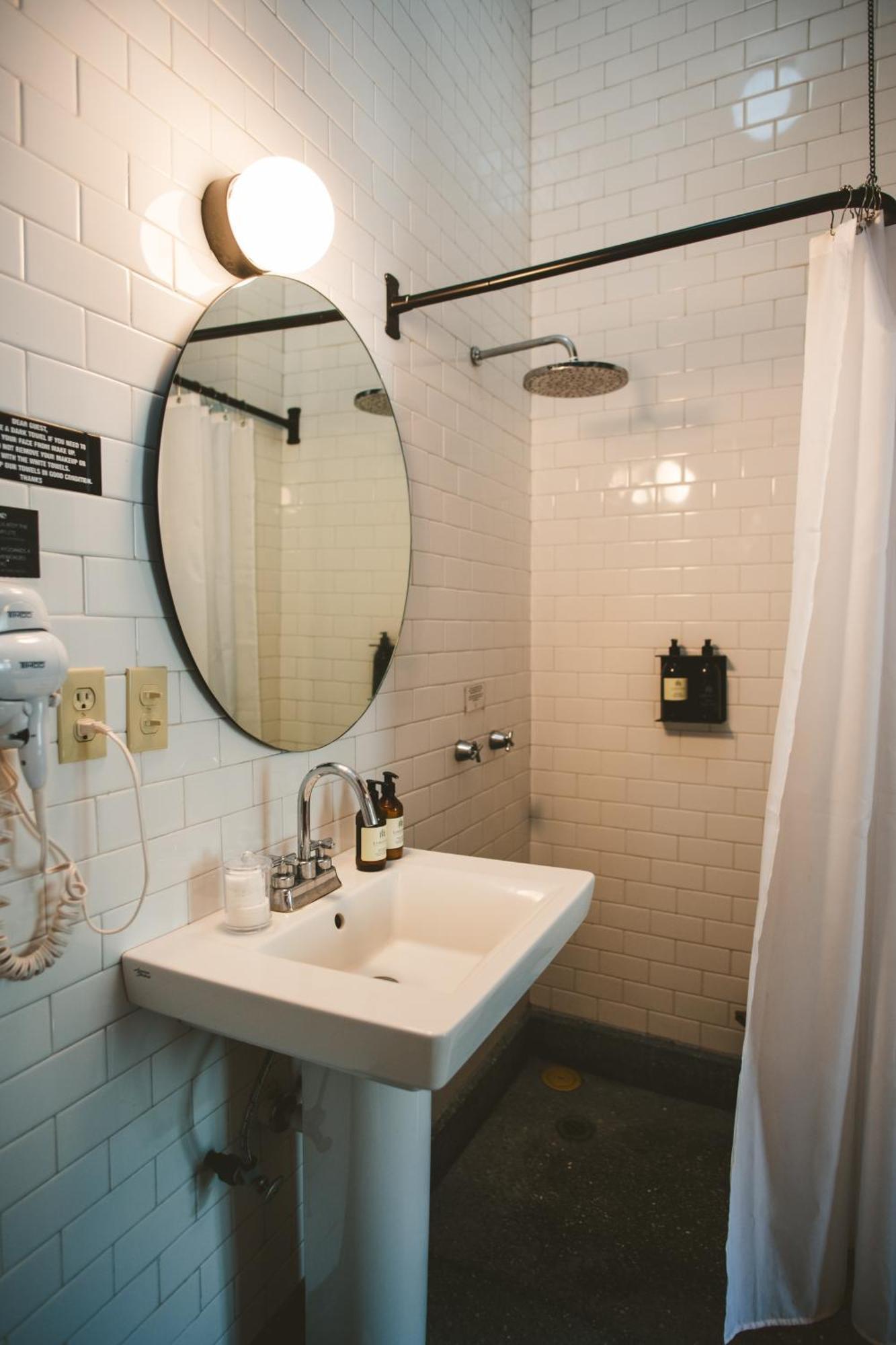 Exclusive Oasis In Roma Norte W Rooftop 8br 85ba *