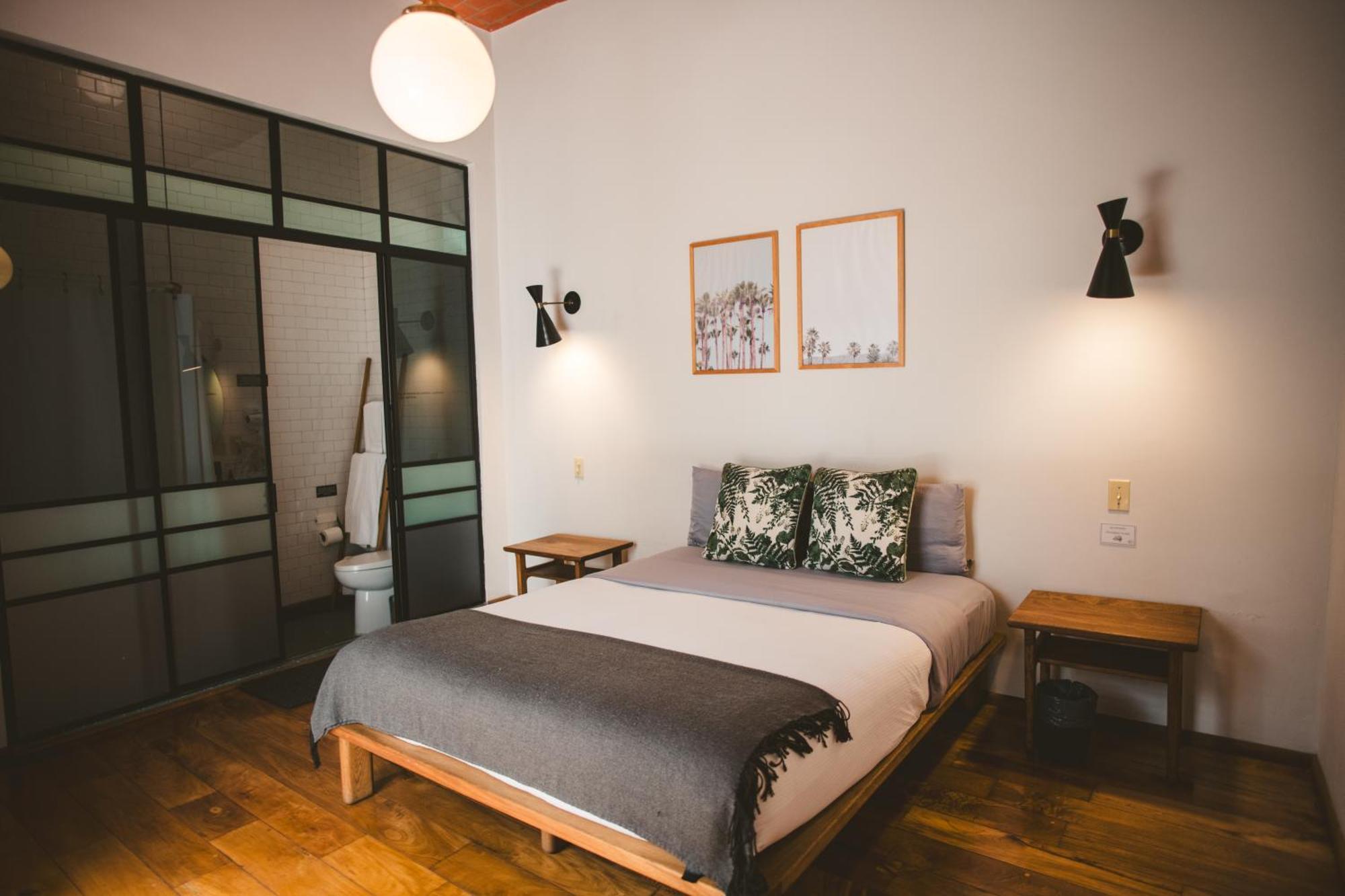 Exclusive Oasis In Roma Norte W Rooftop 8br 85ba Casa vacanze