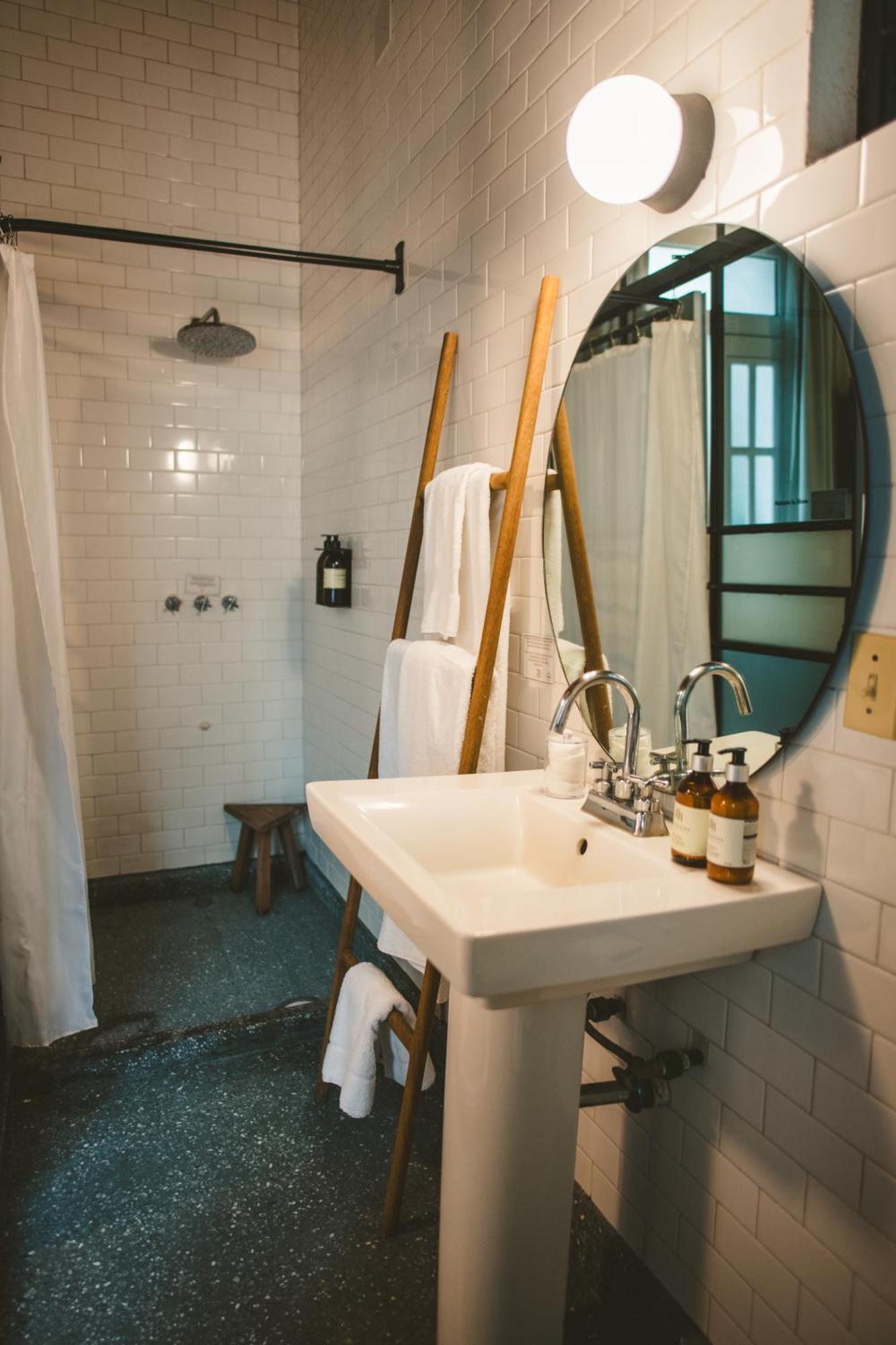 Exclusive Oasis In Roma Norte W Rooftop 8br 85ba